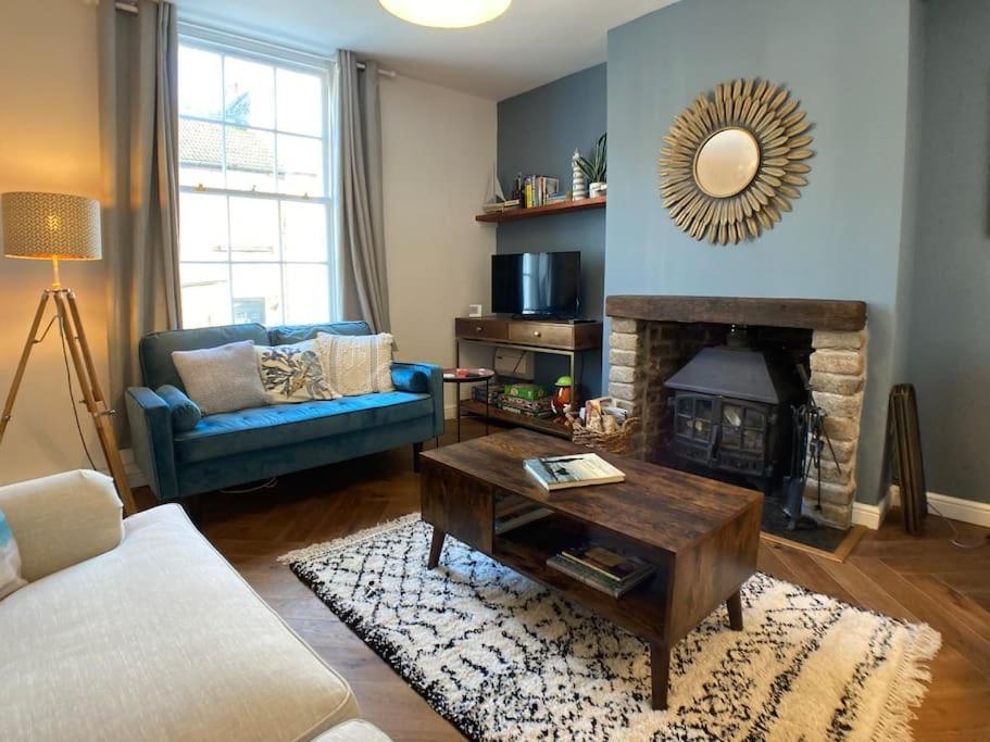 Cosy 2 Bedroom Cottage In Scarborough'S Old Town Exterior photo